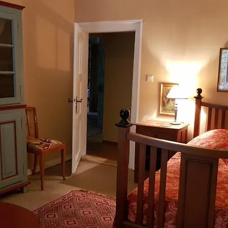 Stilvolle Forsthof-depandence Mit Service Daire